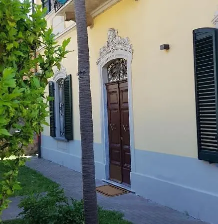 Il Lauro 3*